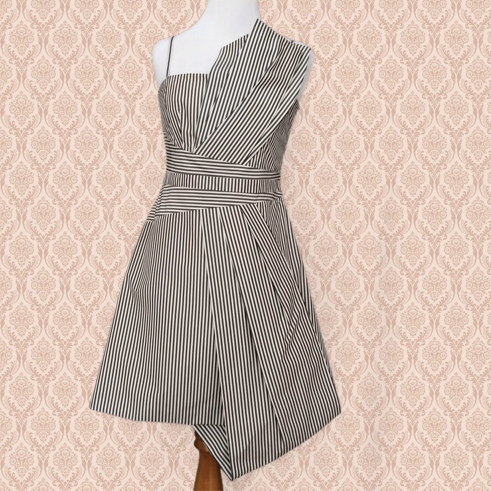Karen Millen Striped Dress. Size US 6